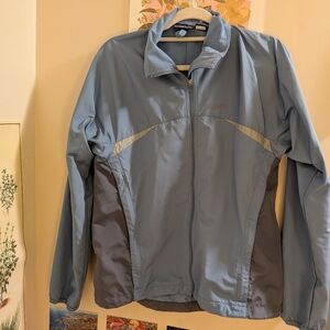 Patagonia Light Blue and Grey Windbreaker
